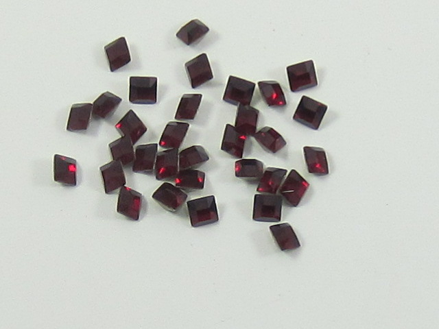 3mm SQUARE 36pcs. SIAM POINTED BACK European Rhinestones